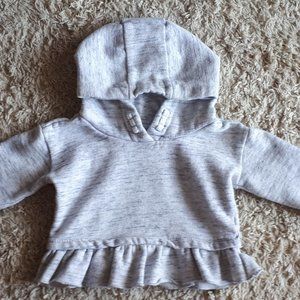 F&F sweatshirt gray baby girl size 6-9 M